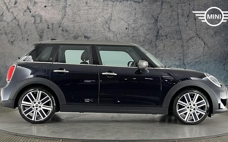 Used Mini Cooper Exclusive 136 HP (100 kW) 2022 Black Hatchback