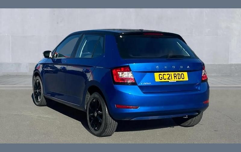 Used Skoda Fabia Colour Edition 60 HP (44 kW) 2021 Race blue metallic black magi  Hatchback