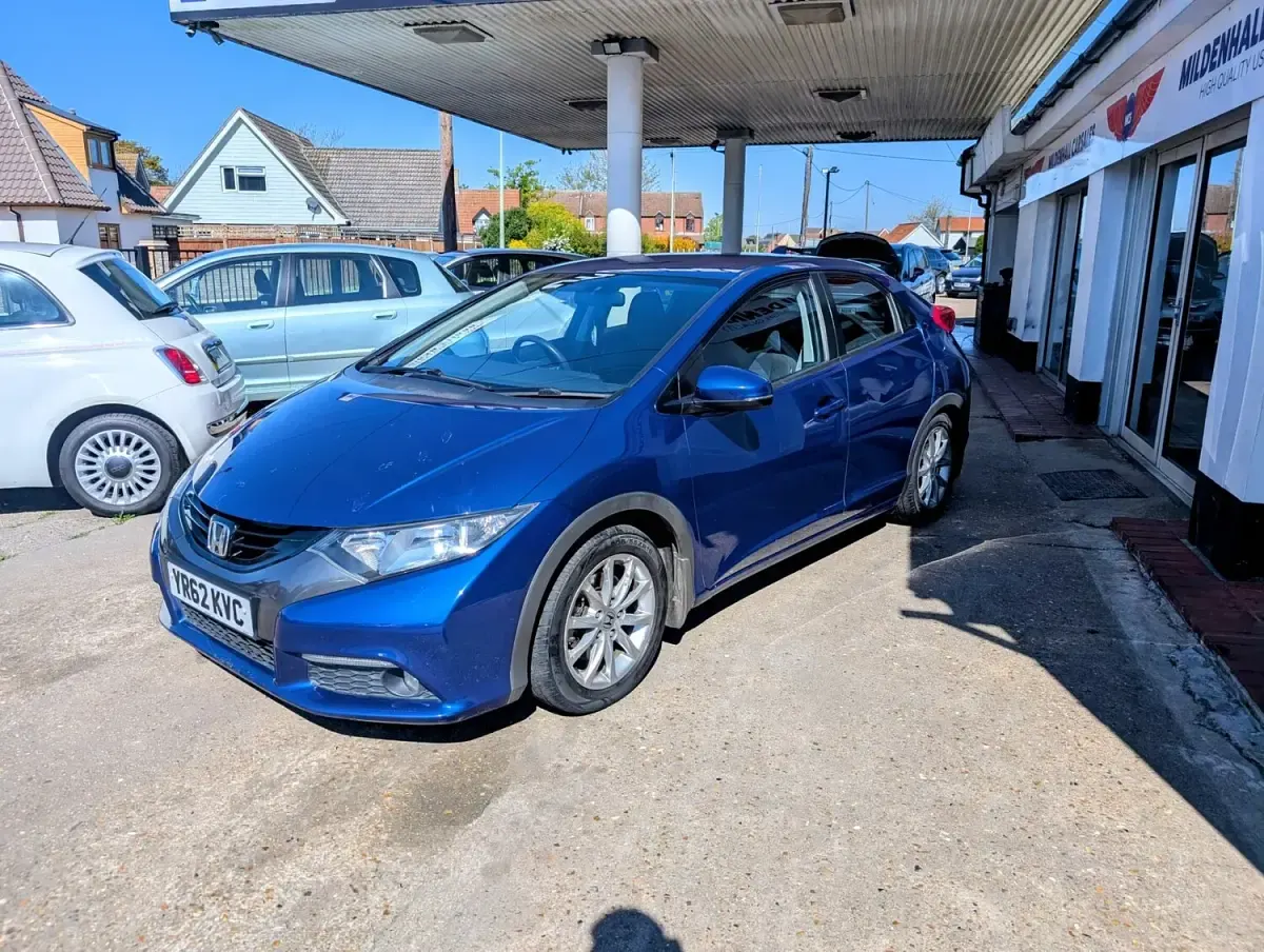Used Honda Civic ES 2012 Blue Hatchback