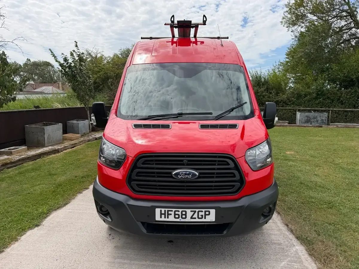 Used Ford Transit 130 HP (95 kW) 2018 Blue Van