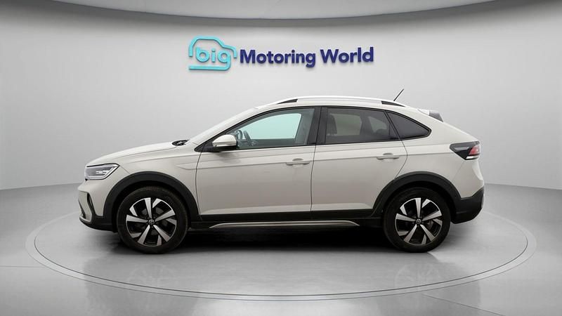 Used VW Taigo Style 110 HP (80 kW) 2023 Grey SUV