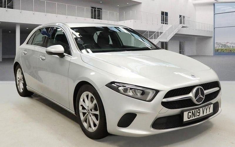 Used 2022 Mercedes A200 Hatchback | £14,490 (Super price) - Image 1/2