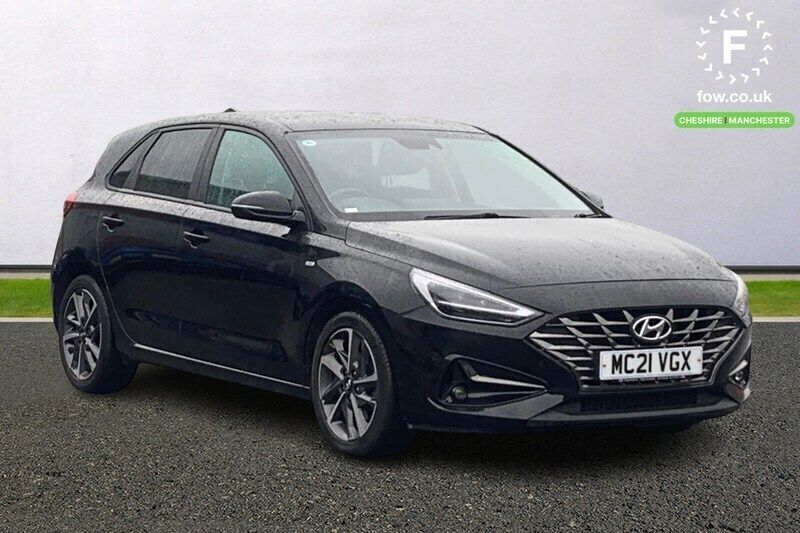 Black Used 2021 Hyundai i30 Premium Hatchback | £12,399 (Fair price) - Image 1/4