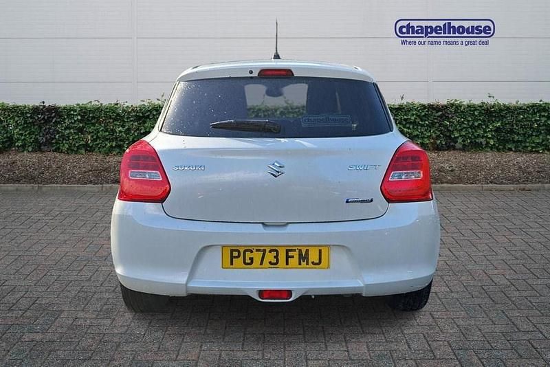 Used Suzuki Swift SZ-L 2024 White Hatchback