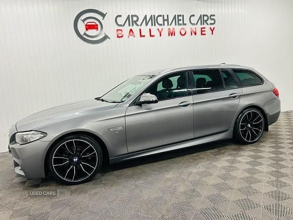 Grey Used 2016 BMW 520 M Sport Estate | £8,875 (Fair price) - Image 1/4