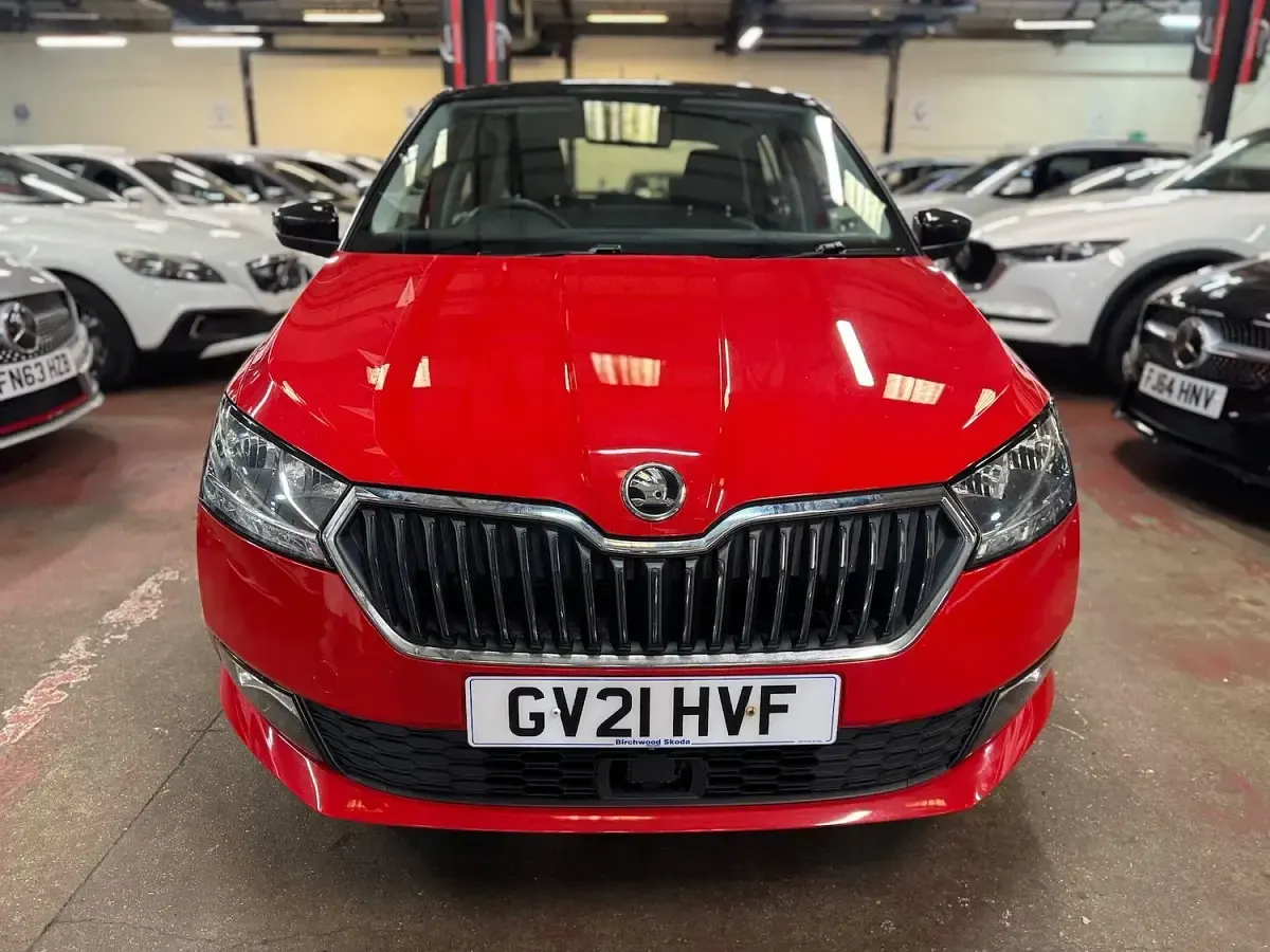 Used Skoda Fabia Colour Edition 60 HP (44 kW) 2021 Red Hatchback