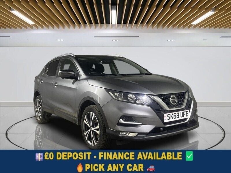 Grey Used 2018 Nissan Qashqai N-Connecta SUV | £10,699 (Fair price) - Image 1/3