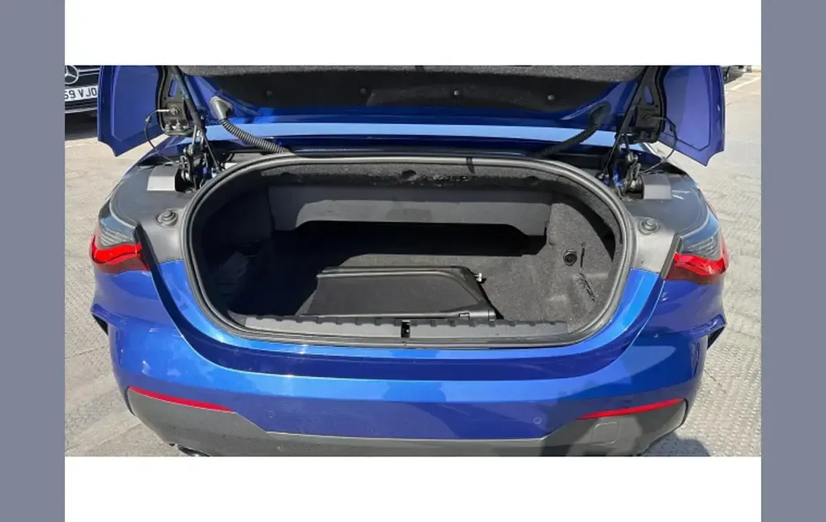Used BMW 420 M Sport 187 HP (137 kW) 2022 Blue Cabriolet