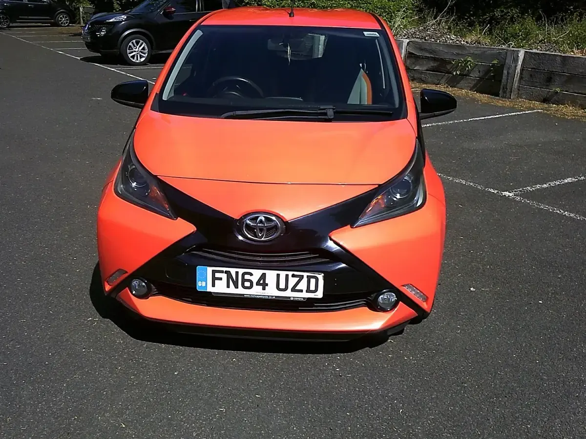 Gebraucht Toyota Aygo X-cite 2014 Orange Kleinwagen
