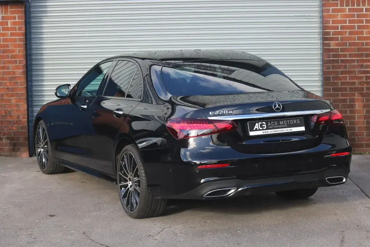 Used Mercedes E200 AMG line 200 HP (147 kW) 2023 Black Sedan