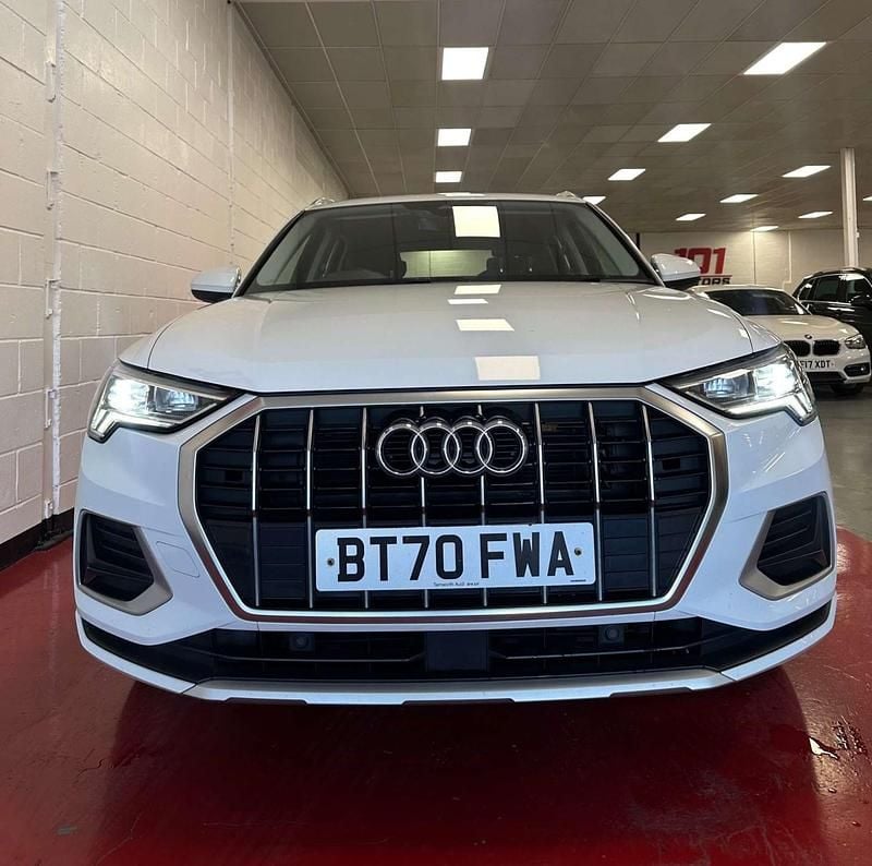 Used Audi Q3 Sport 150 HP (110 kW) 2021 White SUV