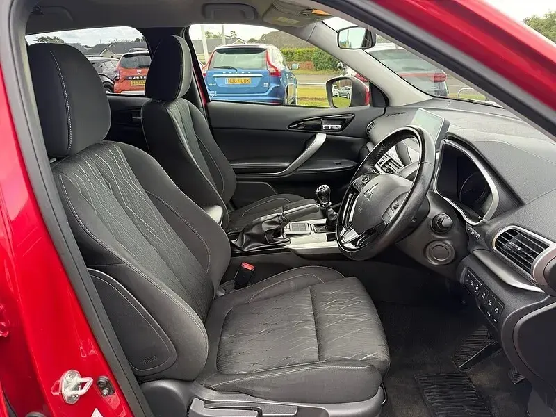 Used Mitsubishi Eclipse 2017 Red Hatchback