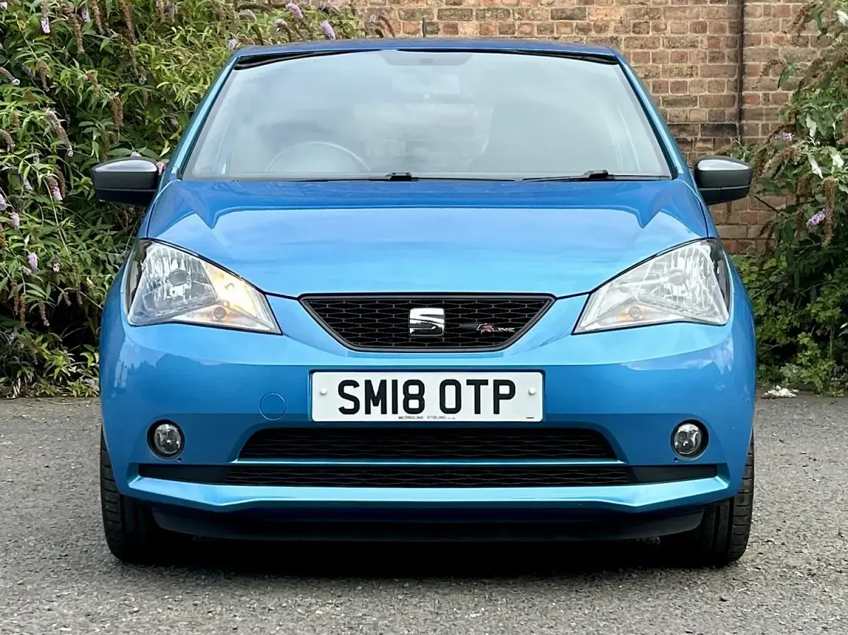 Used Seat Mii FR-Line 75 HP (55 kW) 2018 Blue Hatchback