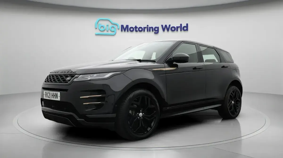 Używany Land Rover Range Rover evoque SE Dynamic 309 KM (227 kW) 2021 Czarny SUV