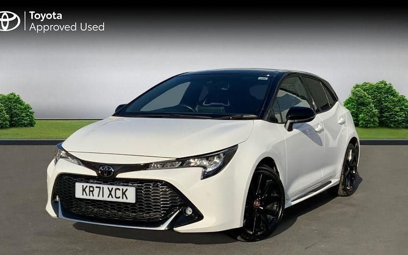 Usado Toyota Corolla Sport 122 CV (89 kW) 2022 Blanco Utilitario