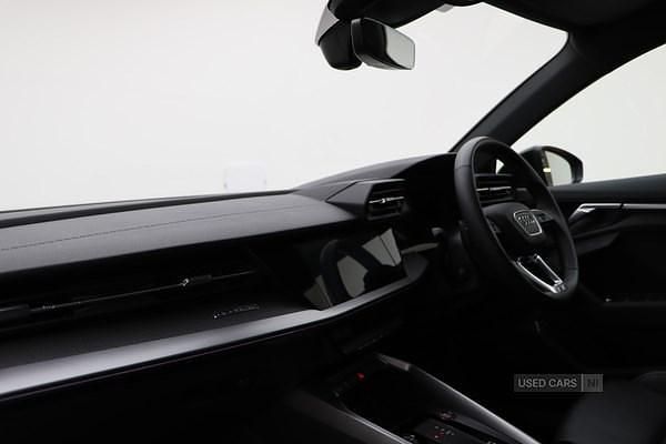Image 3/4