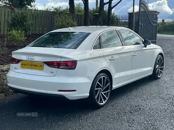 Used Audi A3 Sport 110 HP (80 kW) 2014 White Sedan