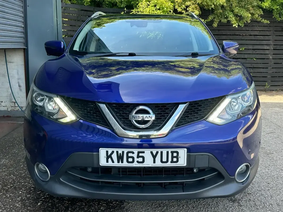 Used Nissan Qashqai Tekna 110 HP (80 kW) 2016 Blue SUV