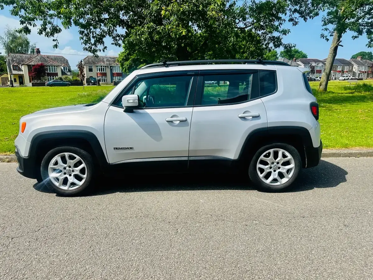 Used Jeep Renegade Longitude 120 HP (88 kW) 2015 Grey SUV