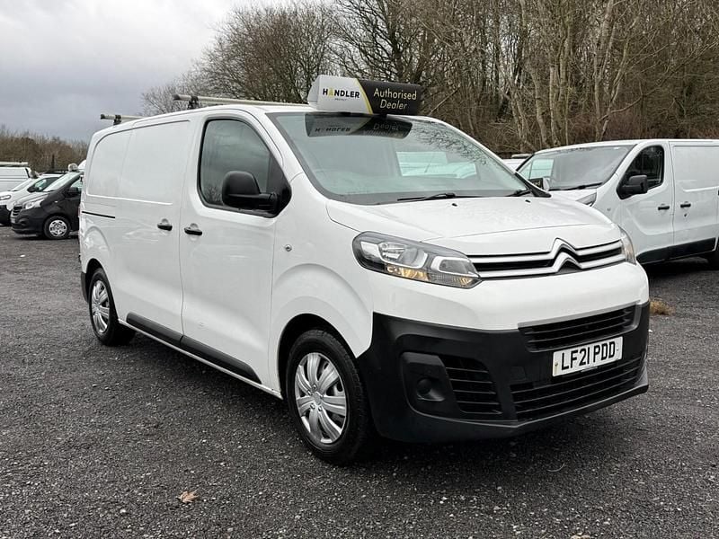 Used Citroën Dispatch 100 HP (73 kW) 2021 White MPV