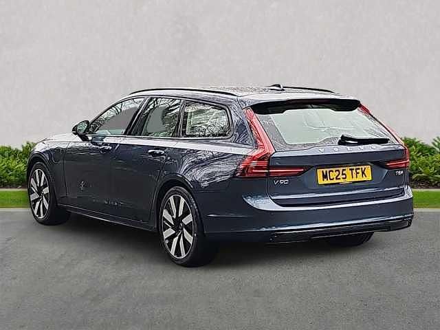 Used Volvo V90 Plus 345 HP (253 kW) 2025 Blue Estate