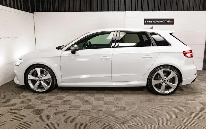 Used Audi RS3 400 HP (294 kW) 2018 White Sedan