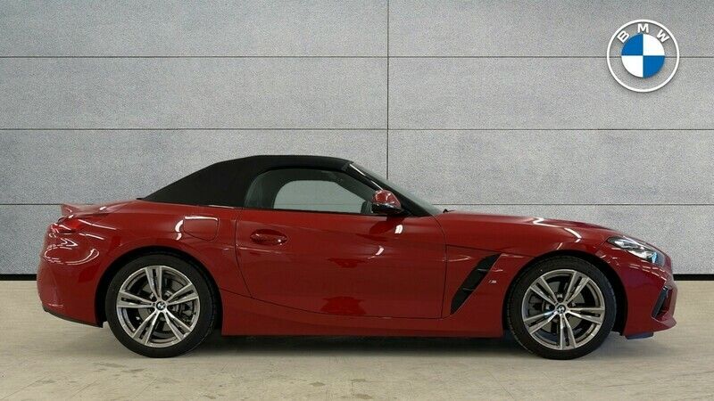 Used BMW Z4 M Sport 194 HP (142 kW) 2022 Red Cabriolet