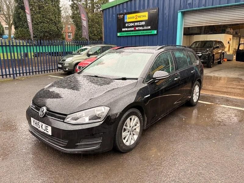 Used VW Golf VII S 110 HP (80 kW) 2015 Black Estate