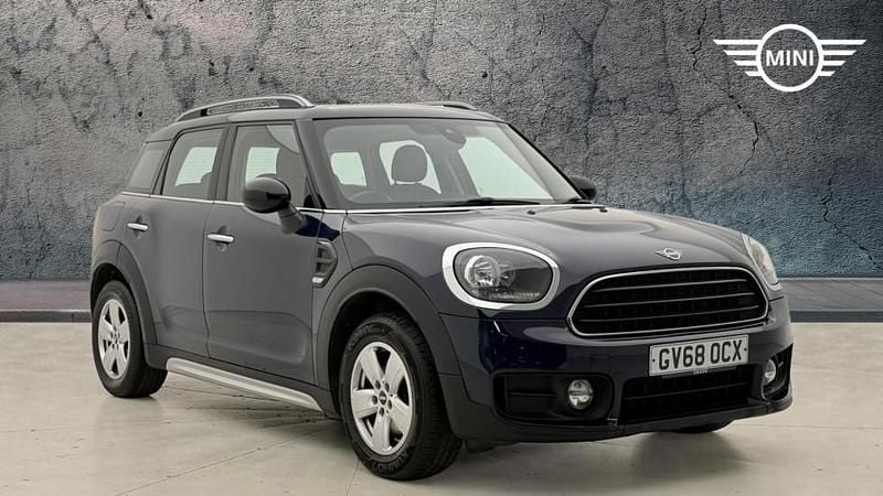 Blue Used 2018 Mini Cooper Countryman Classic SUV | £12,249 (Fair price) - Image 1/4