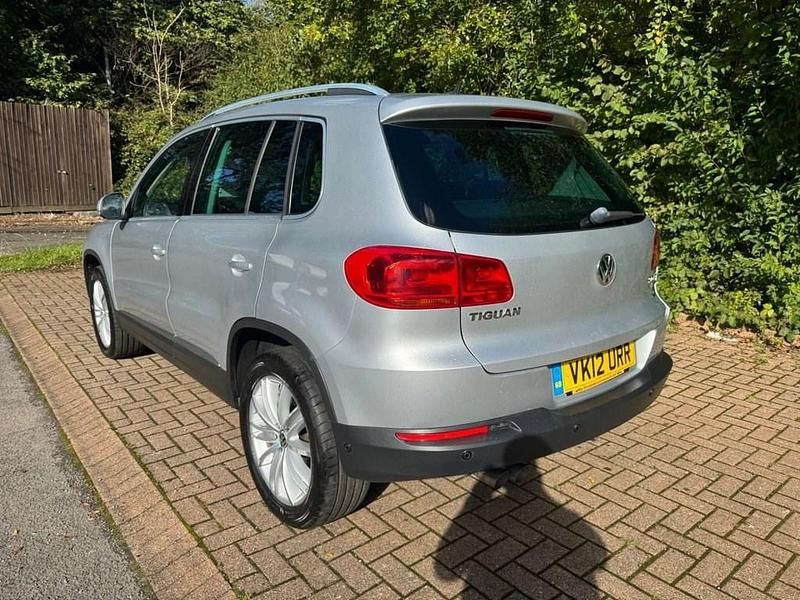 Used VW Tiguan Sportline 140 HP (102 kW) 2012 Silver SUV