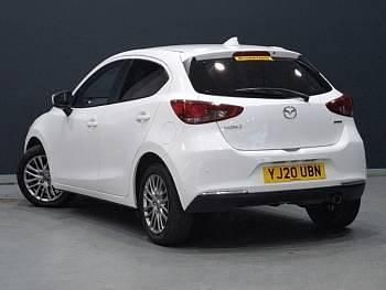 Used Mazda 2 Inclusive 90 HP (66 kW) 2020 White Hatchback