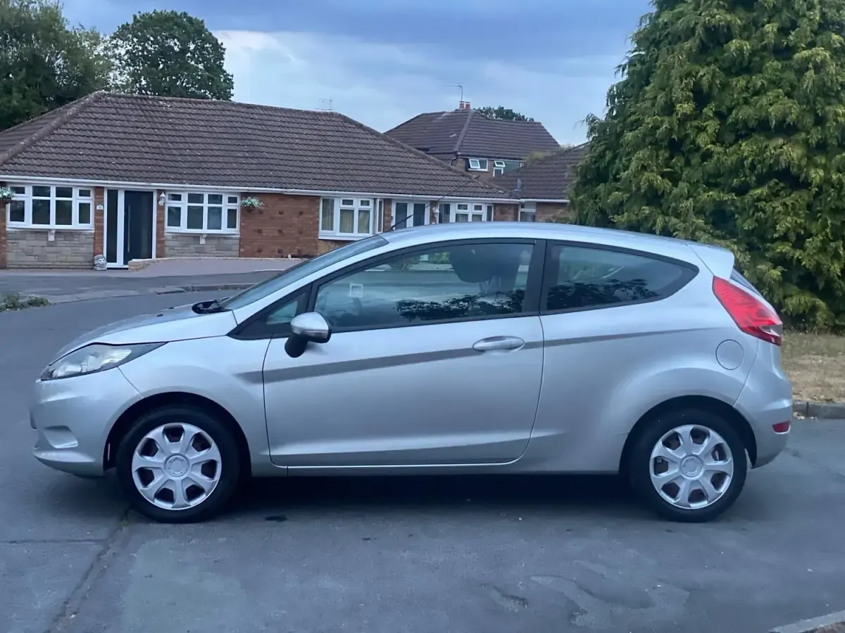 Used Ford Fiesta Style 2008 Silver Hatchback