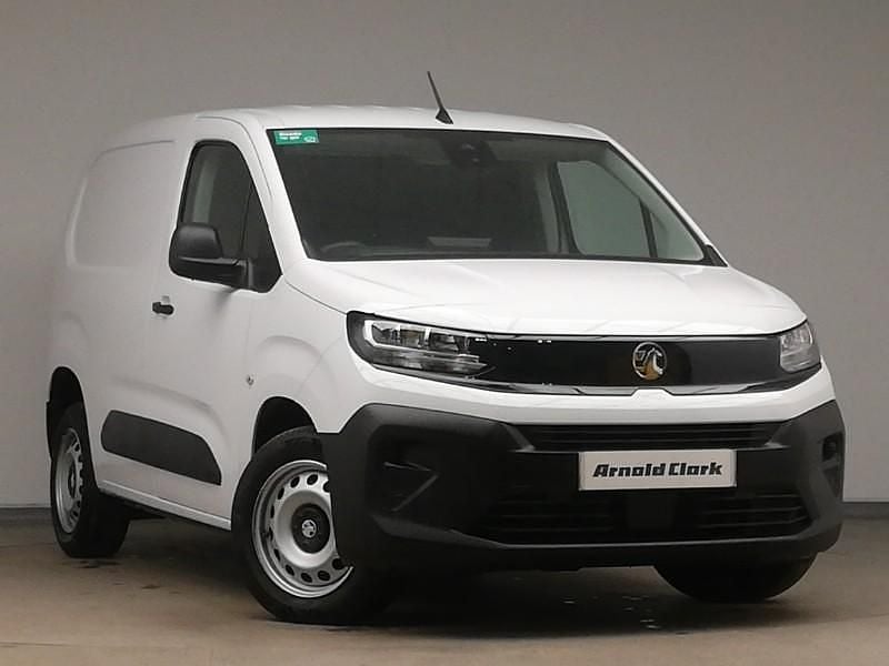 White Used 2024 Vauxhall Combo Van | £14,498 (Fair price) - Image 1/4