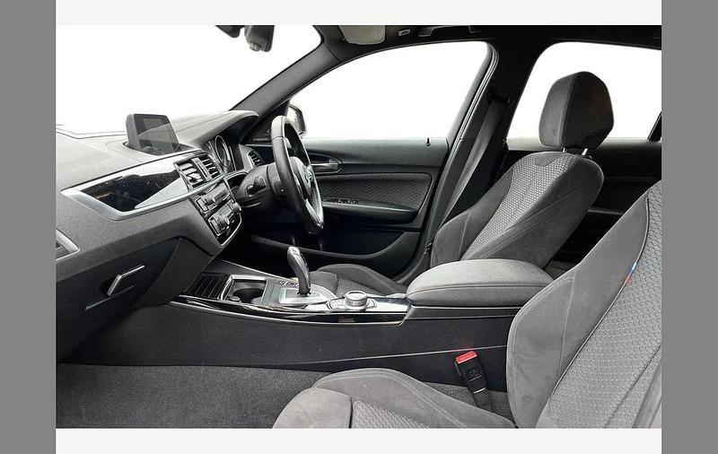 Used BMW 118 Efficient Dynamics 150 HP (110 kW) 2017 Unknown Hatchback