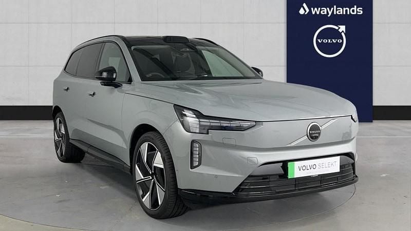 New 2025 Volvo EX90 Performance SUV | £89,800 (Good price) - Image 1/4