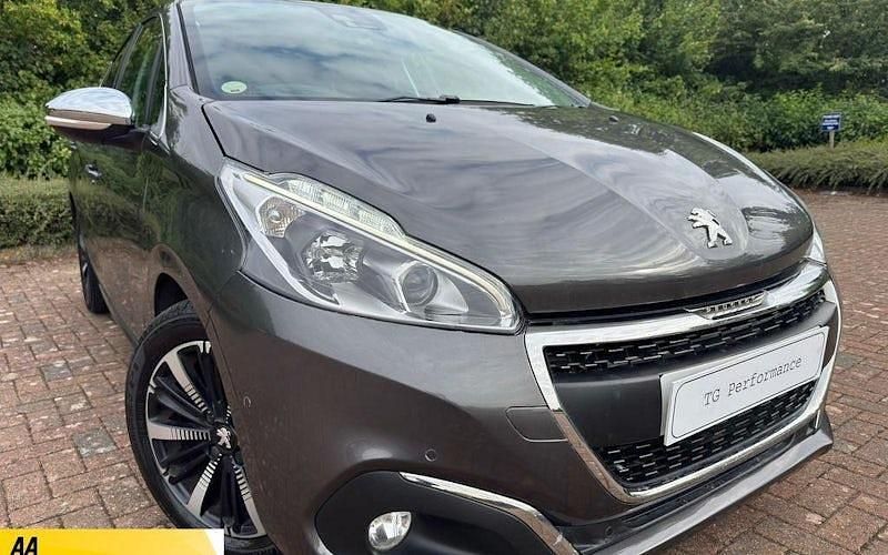 Grey Used 2019 Peugeot 208 S Hatchback | £6,000 (A bit pricey) - Image 1/3