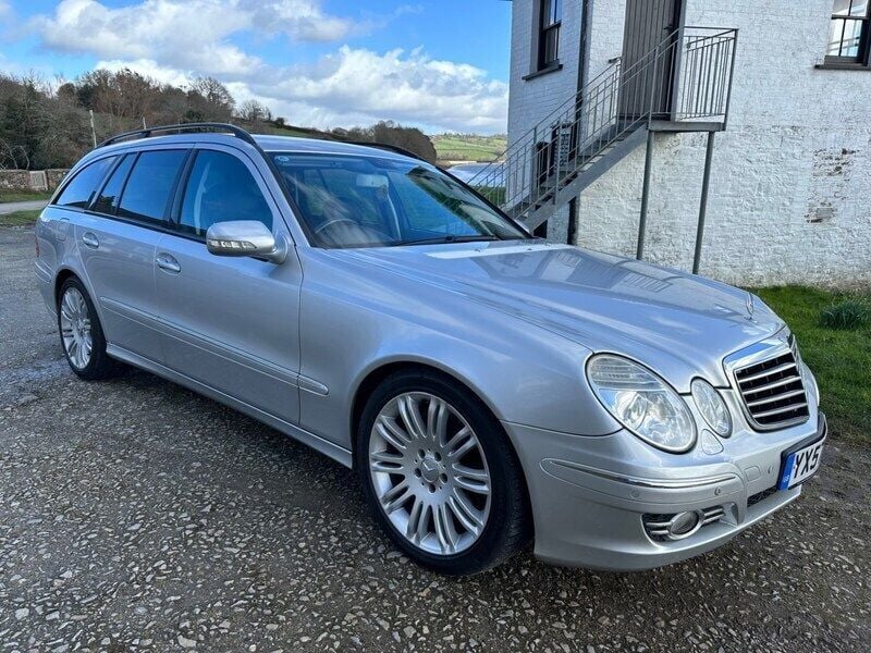 Silver Used 2007 Mercedes E320 Estate | £3,595 - Image 1/4