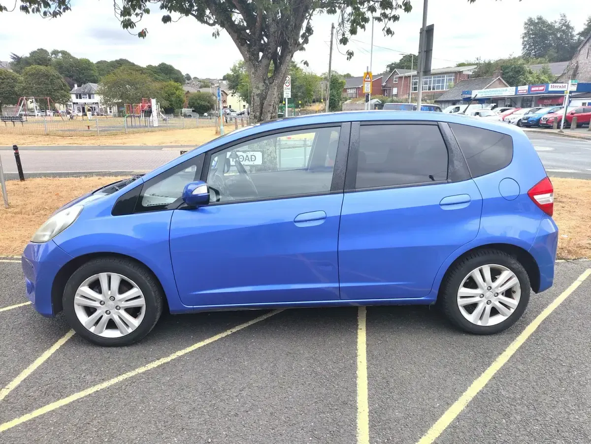 Used Honda Jazz EX 2013 Blue Hatchback