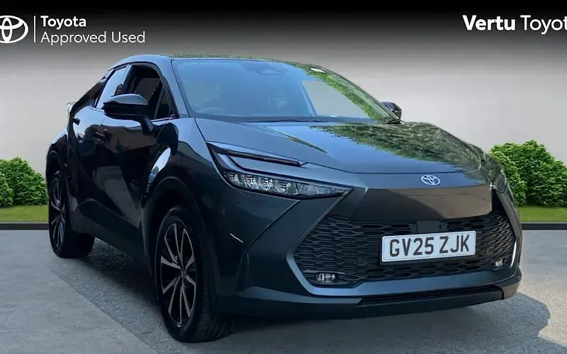 Used Toyota C-HR Design 223 HP (164 kW) 2025 SUV