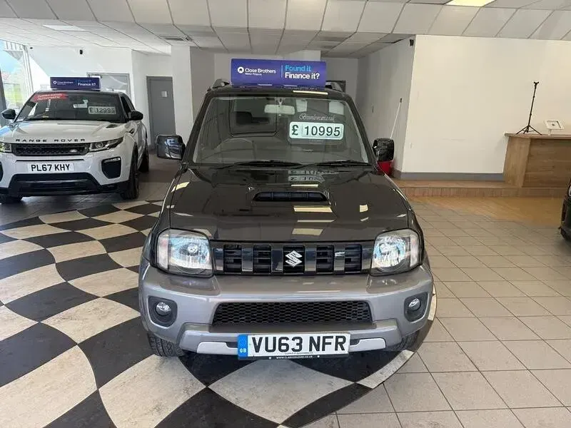 Used Suzuki Jimny SZ4 85 HP (62 kW) 2013 Black SUV