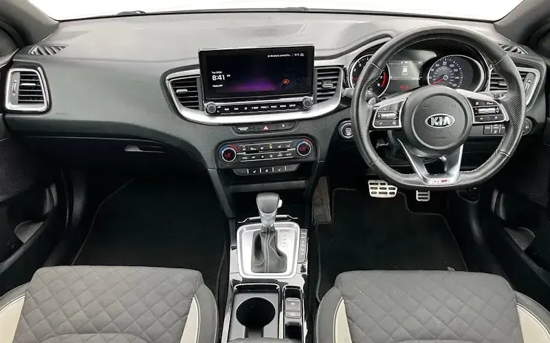 Used Kia ProCeed GT-Line 160 HP (117 kW) 2021 White Estate
