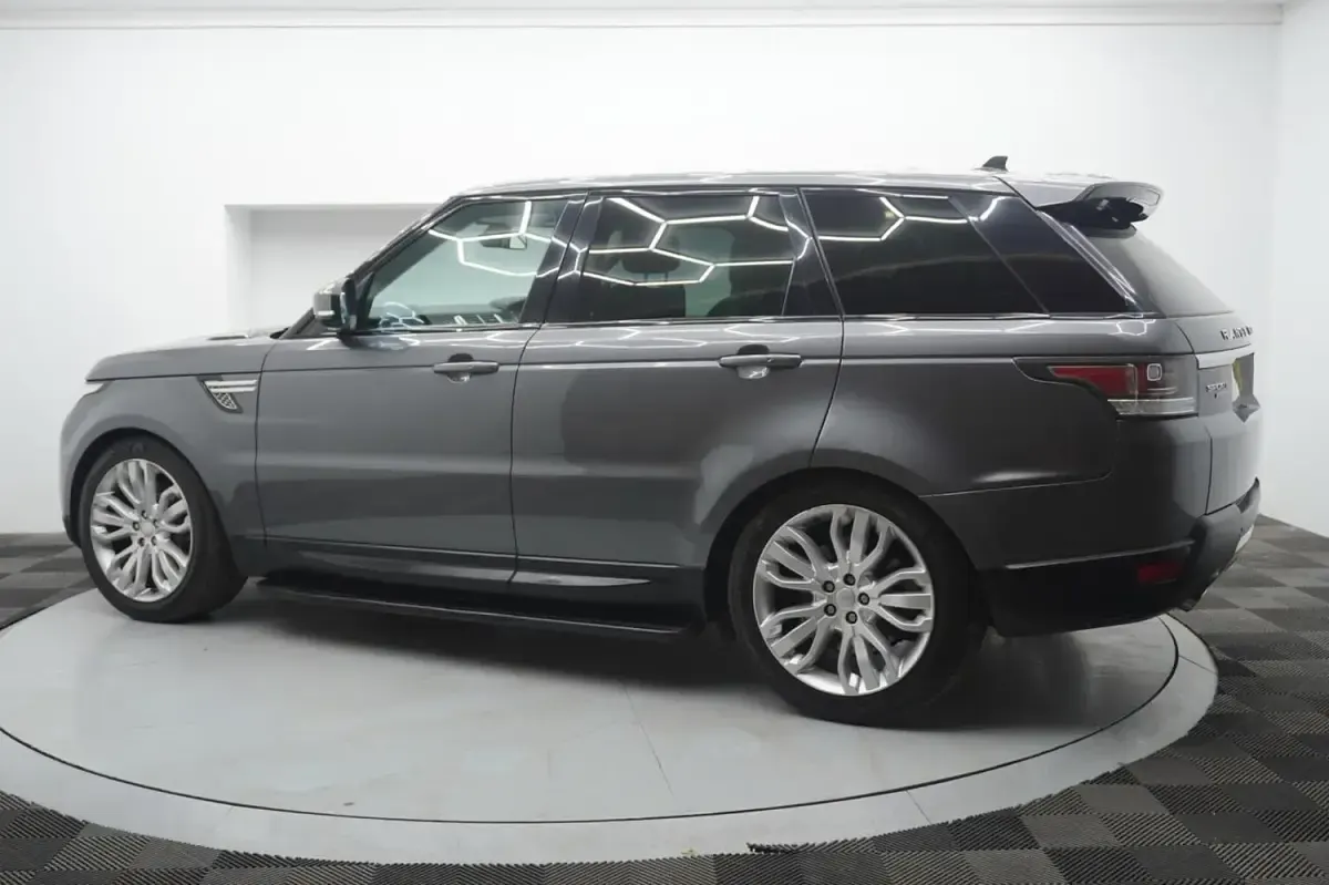 Used Land Rover Range Rover HSE 258 HP (189 kW) 2016 Grey SUV