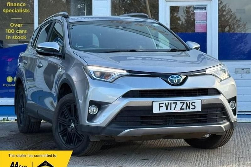Used 2017 Toyota RAV4 Hybrid SUV | £16,125 (Fair price) - Image 1/1