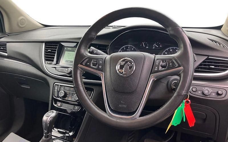 Used Vauxhall Mokka Elite 140 HP (102 kW) 2018 White SUV