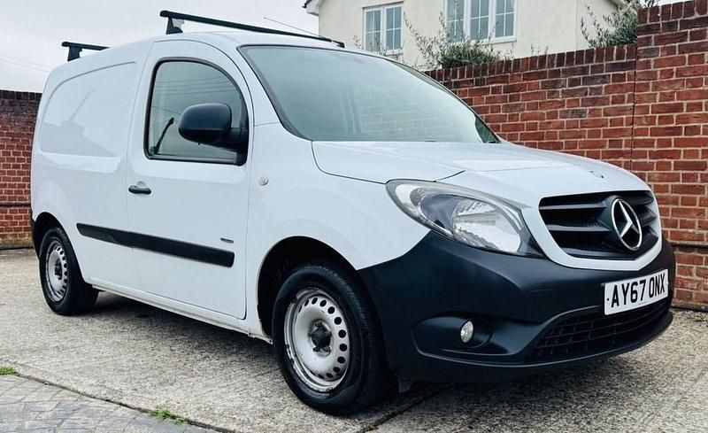 Used Mercedes Citan 109 90 HP (66 kW) 2017 White Van