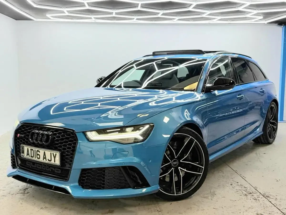 Used Audi RS6 Performance 2016 Blue Estate