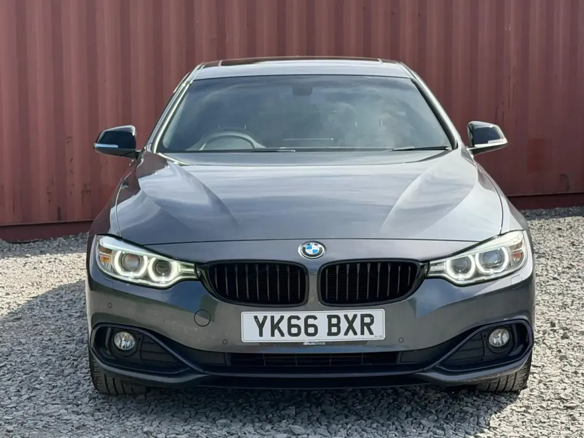 Begagnad BMW 418 Sport Line 2016 Grå Sportkupé
