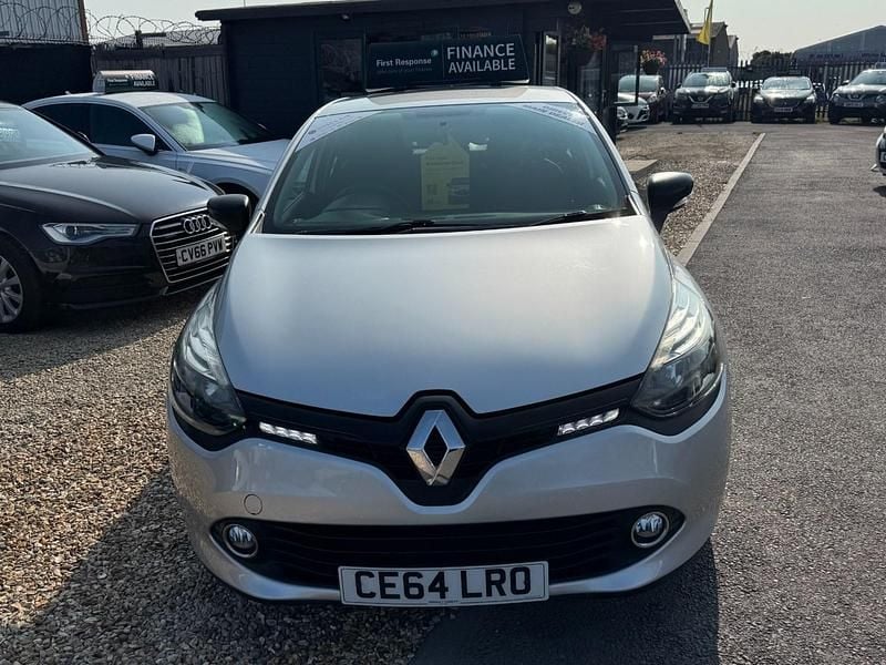 Used Renault Clio IV Expression+ 90 HP (66 kW) 2014 Silver Hatchback