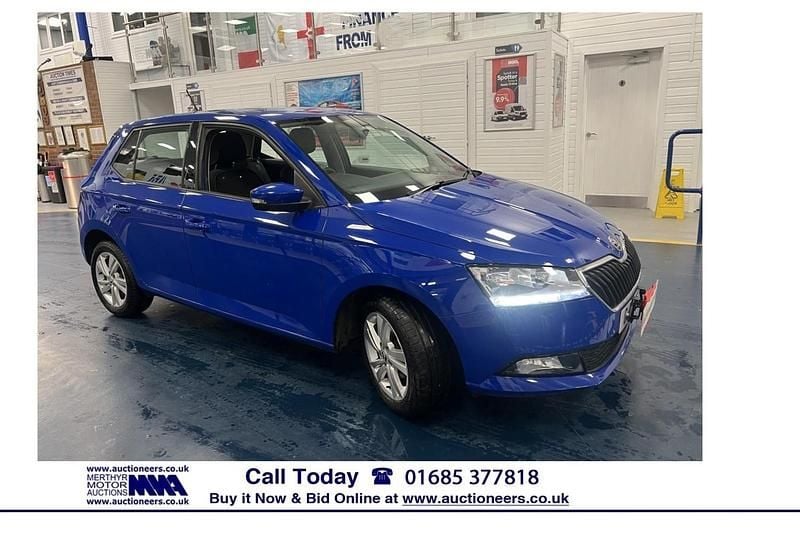 Used Skoda Fabia SE 60 HP (44 kW) 2021 Blue Hatchback