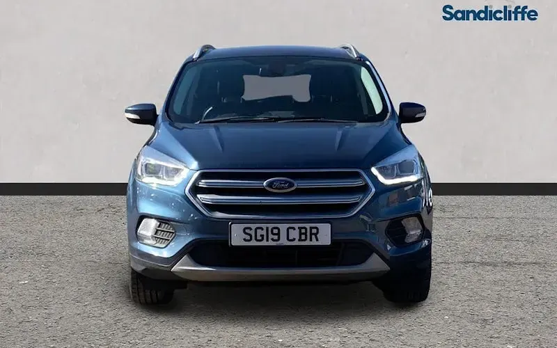 Używany Ford Kuga Titanium 182 KM (133 kW) 2019 Niebieski SUV